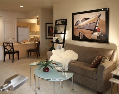 28425 N Black Canyon Highway - Photo Thumbnail 2