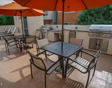28425 N Black Canyon Highway - Photo Thumbnail 6