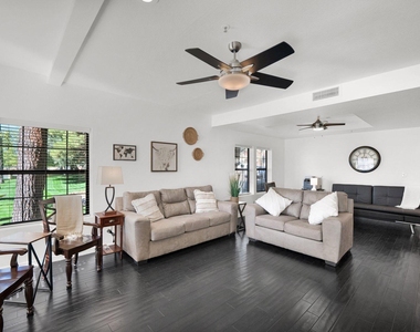 8300 E Via De Ventura -- - Photo Thumbnail 9
