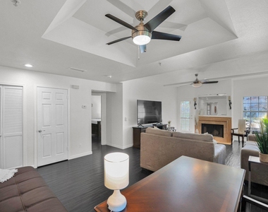 8300 E Via De Ventura -- - Photo Thumbnail 8