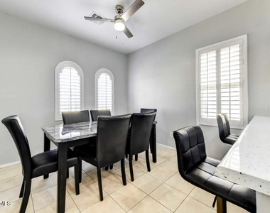 153 N Greenwood -- - Photo Thumbnail 9
