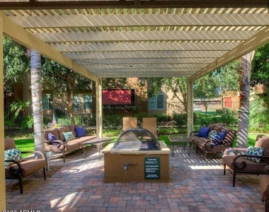 110 W Bell Road - Photo Thumbnail 10