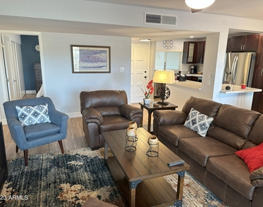 7344 N Via Camello Del Norte -- - Photo Thumbnail 4