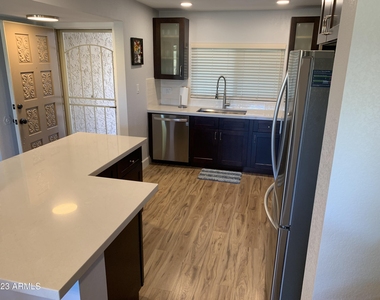 7344 N Via Camello Del Norte -- - Photo Thumbnail 20