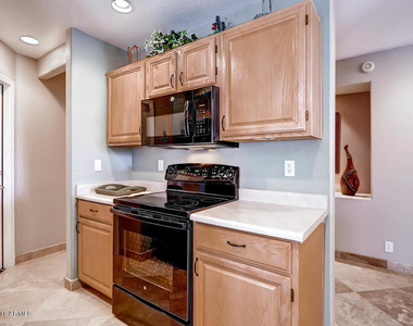 14402 N Ibsen Drive - Photo Thumbnail 12