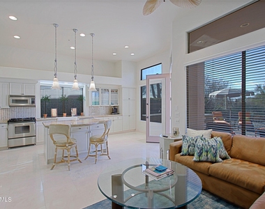 32782 N 71st Street - Photo Thumbnail 9