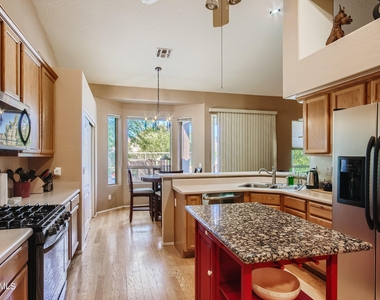 3060 N Ridgecrest -- - Photo Thumbnail 8