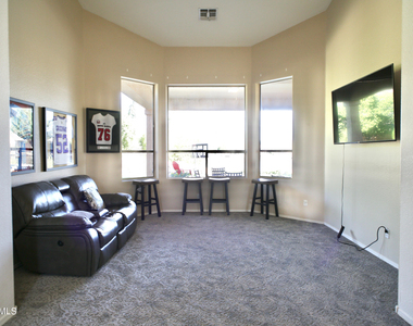 4683 S Oleander Drive - Photo Thumbnail 9