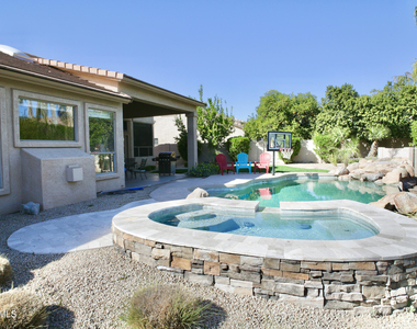 4683 S Oleander Drive - Photo Thumbnail 12