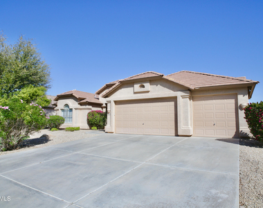 4683 S Oleander Drive - Photo Thumbnail 17