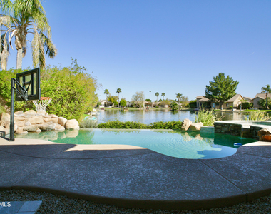 4683 S Oleander Drive - Photo Thumbnail 13