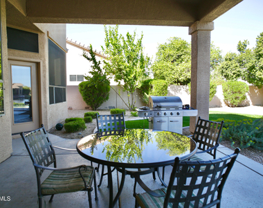 4683 S Oleander Drive - Photo Thumbnail 11