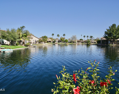 4683 S Oleander Drive - Photo Thumbnail 3