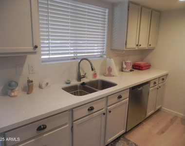 12733 W Allegro Drive - Photo Thumbnail 2