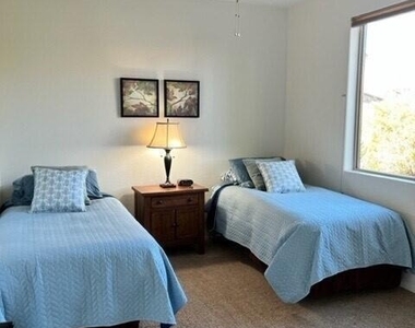 12968 W Yellow Bird Lane - Photo Thumbnail 18