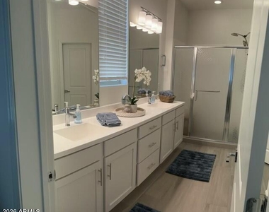 13443 W Mayberry Trail - Photo Thumbnail 10