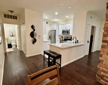 7009 E Acoma Drive - Photo Thumbnail 2