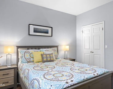 7009 E Acoma Drive - Photo Thumbnail 7