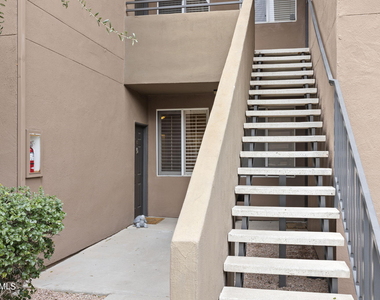 7009 E Acoma Drive - Photo Thumbnail 22