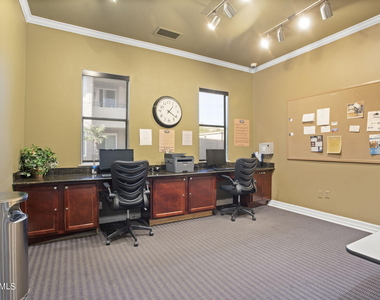 7009 E Acoma Drive - Photo Thumbnail 27