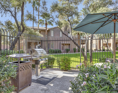 7009 E Acoma Drive - Photo Thumbnail 18