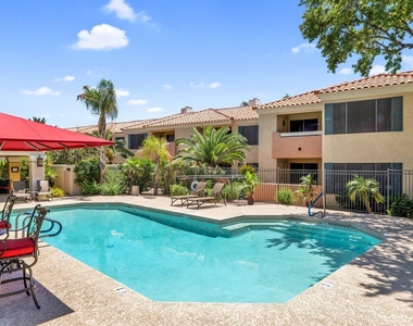 9990 N Scottsdale Road - Photo Thumbnail 25