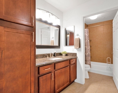 9990 N Scottsdale Road - Photo Thumbnail 17