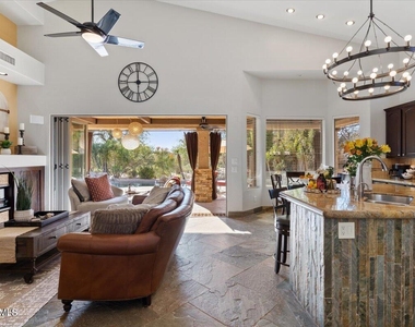 20394 N 78th Street - Photo Thumbnail 6