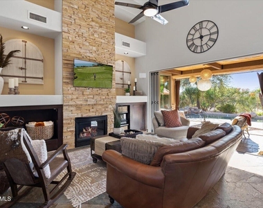 20394 N 78th Street - Photo Thumbnail 7