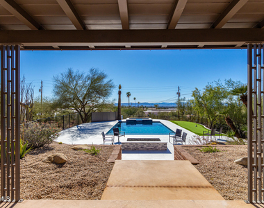 5222 N Saddle Rock Drive - Photo Thumbnail 28