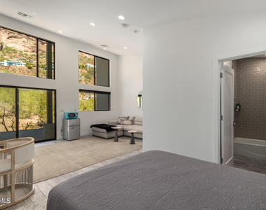5222 N Saddle Rock Drive - Photo Thumbnail 34
