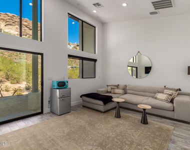 5222 N Saddle Rock Drive - Photo Thumbnail 32