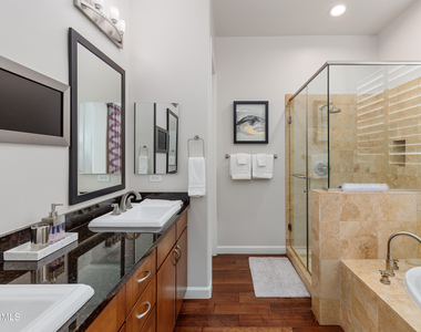 7275 N Scottsdale Road - Photo Thumbnail 15