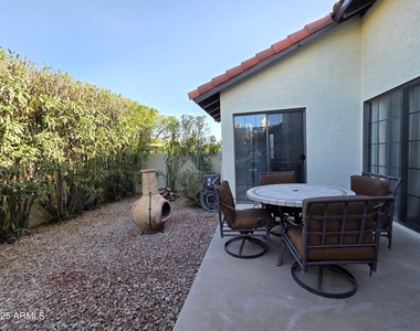 11011 N 92nd Street - Photo Thumbnail 32