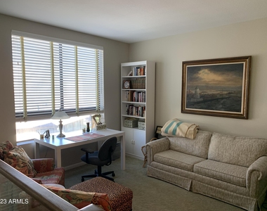 7222 E Gainey Ranch Road - Photo Thumbnail 12
