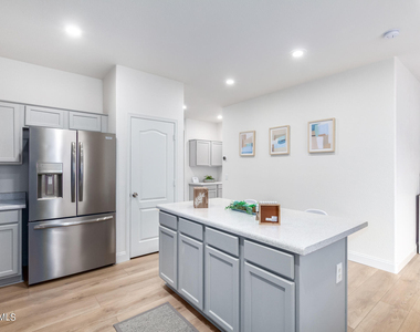 5260 E Hopi Avenue - Photo Thumbnail 15
