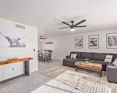 114 W Hunter Street - Photo Thumbnail 12