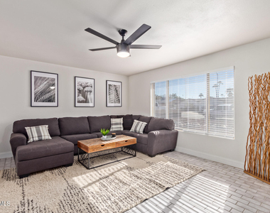 114 W Hunter Street - Photo Thumbnail 13