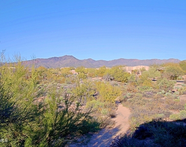 36601 N Mule Train Road - Photo Thumbnail 62