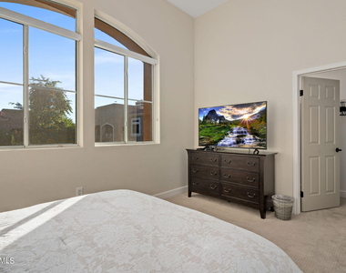8245 E Bell Road - Photo Thumbnail 22