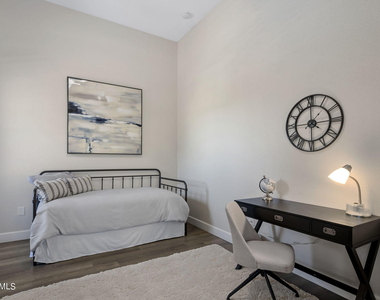 8245 E Bell Road - Photo Thumbnail 25