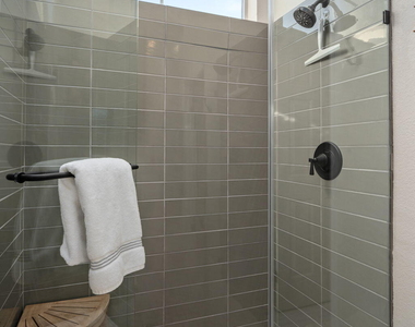8245 E Bell Road - Photo Thumbnail 18