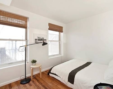 136 William Street - Photo Thumbnail 1
