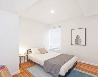 136 William Street - Photo Thumbnail 3