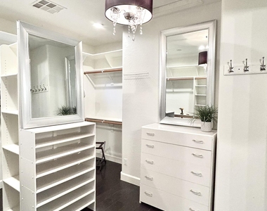 3551 S Sterling Court - Photo Thumbnail 15