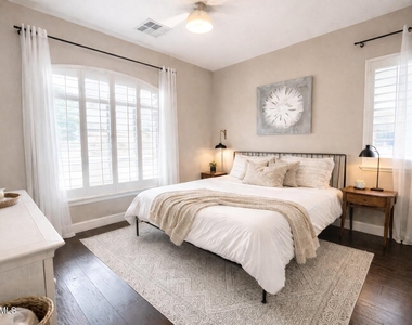 3551 S Sterling Court - Photo Thumbnail 12