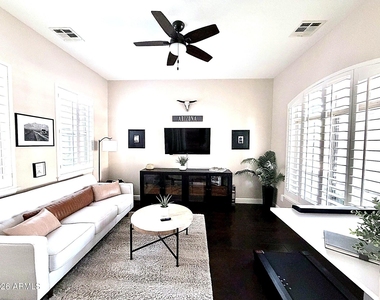 3551 S Sterling Court - Photo Thumbnail 8