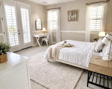 3551 S Sterling Court - Photo Thumbnail 18