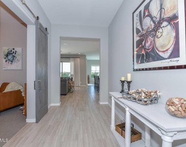 9661 W Patrick Lane - Photo Thumbnail 1