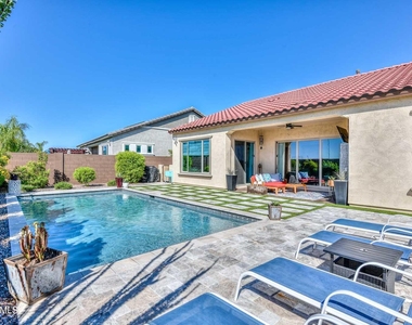 9661 W Patrick Lane - Photo Thumbnail 43